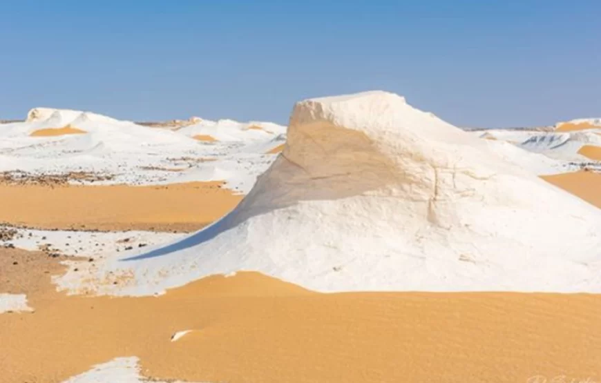 06 Days Cairo – Bahariya Black & White Desert
