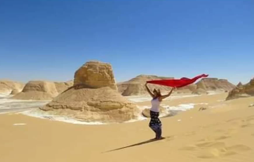 06 Days Cairo – Bahariya Black & White Desert