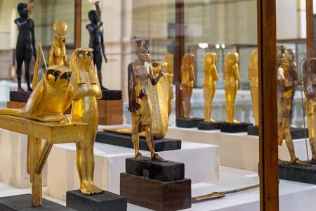 Egyptian Museum, Khan El Khalili & Old Cairo City Tour