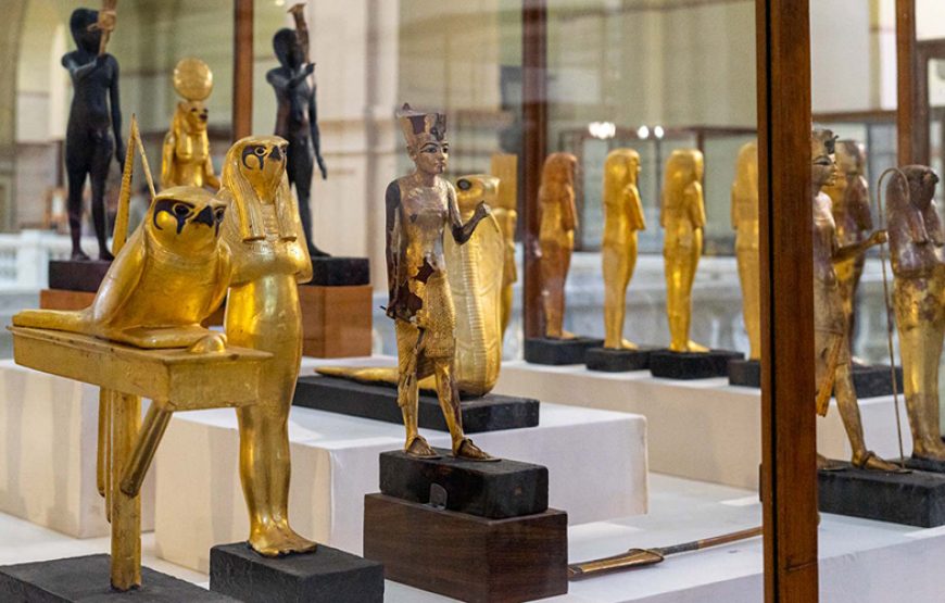 Egyptian Museum, Khan El Khalili & Old Cairo City Tour